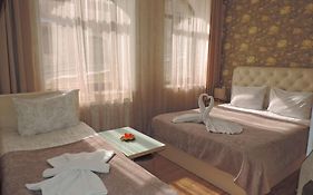 Hotel Lotus